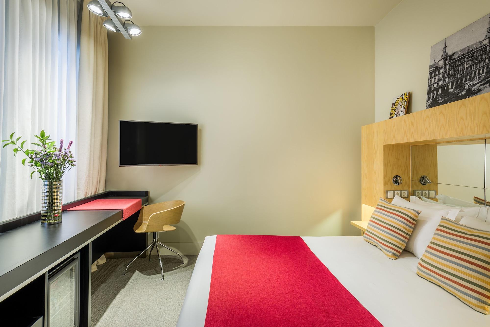 Room Mate Alicia, Madrid Exterior foto